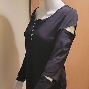 NWOT Chaser black cold shoulder Henley sz Med